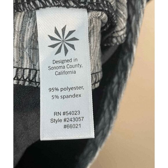 Athleta Snowscape Gray Quilted Half Zip Pullover Size XS Tall - Picture 4 of 15